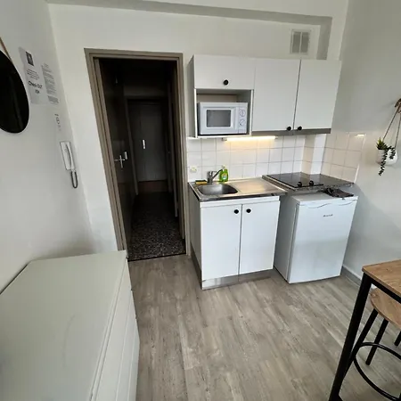 Hyper Centre De - N4 公寓